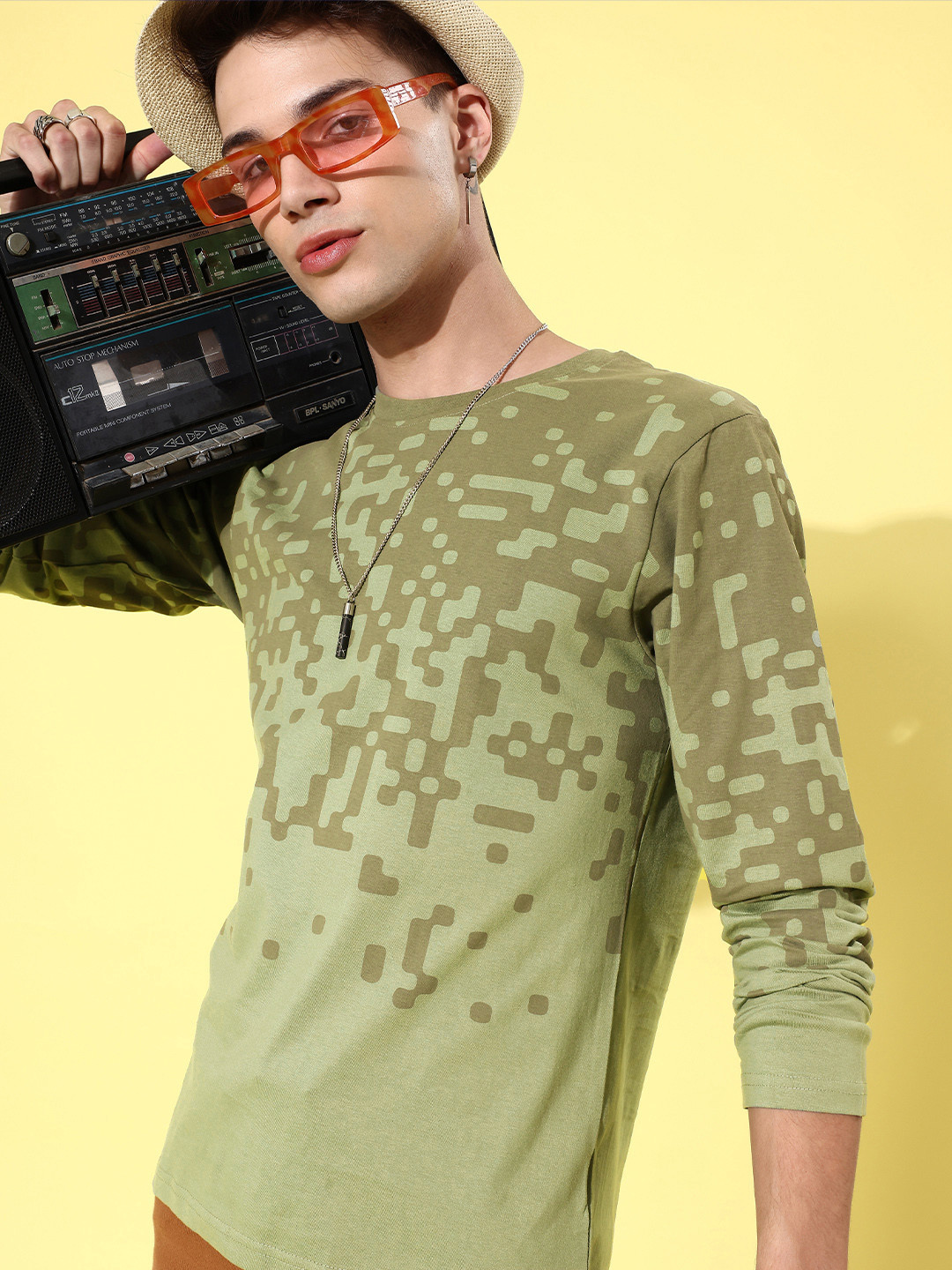 

Moda Rapido Men Grey Melange Colourblocked Full Sleeved Casual T-shirt
