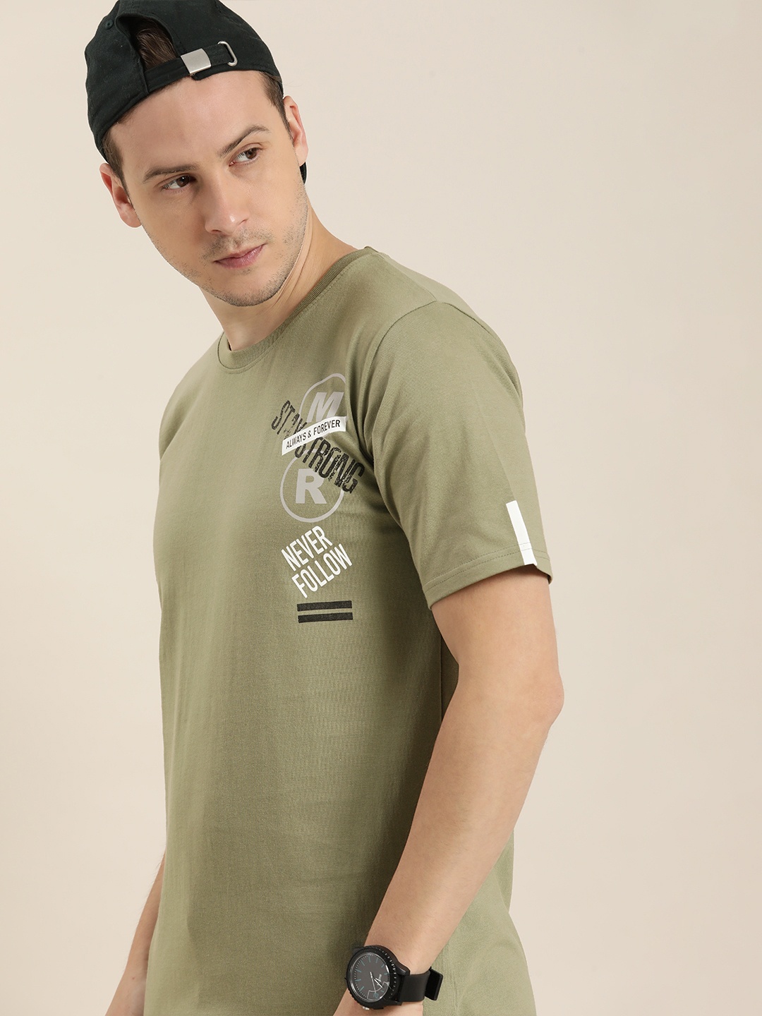 

Moda Rapido Men Olive Green Printed Round Neck Longline T-shirt