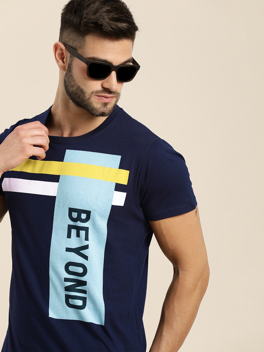 

Moda Rapido Men Blue & Off White Colourblocked & Typography Printed T-shirt