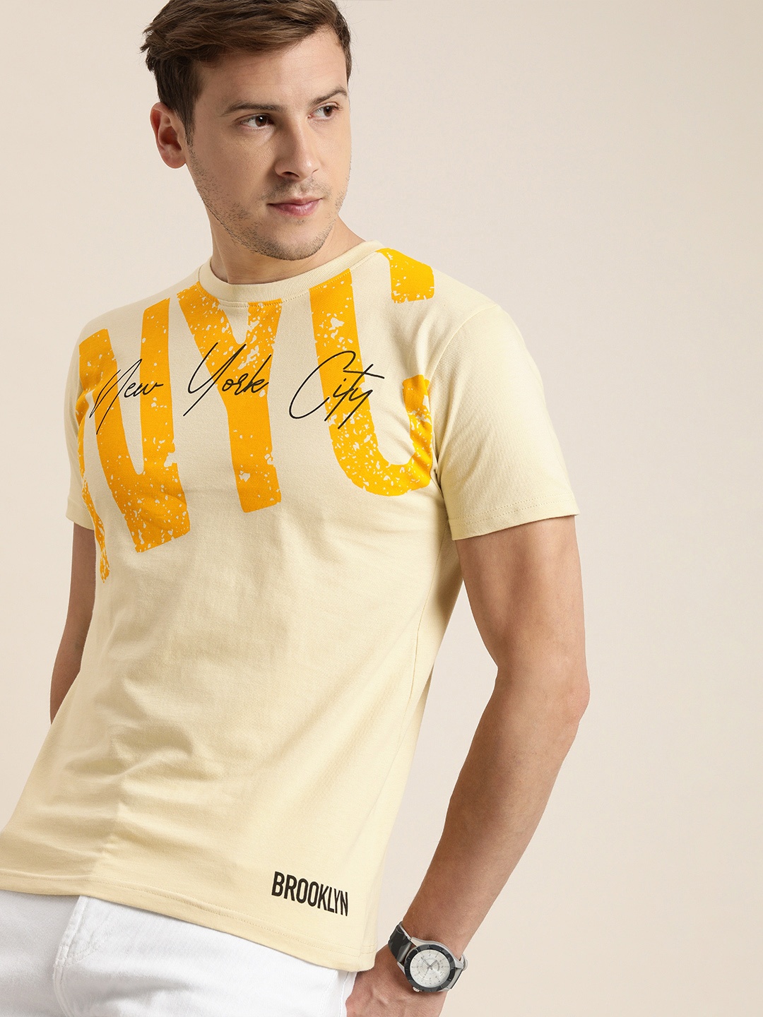 

Moda Rapido Men Off White Typography Printed Pure Cotton T-shirt