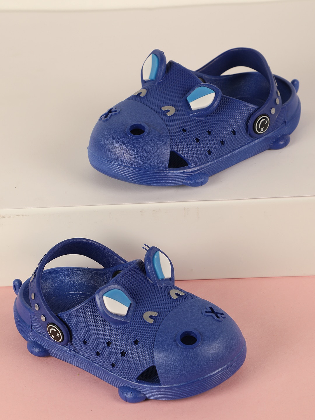 

PASSION PETALS Boys Blue Printed Clogs