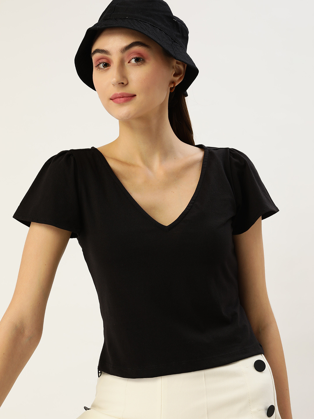 

DressBerry Black Solid V-Neck Top