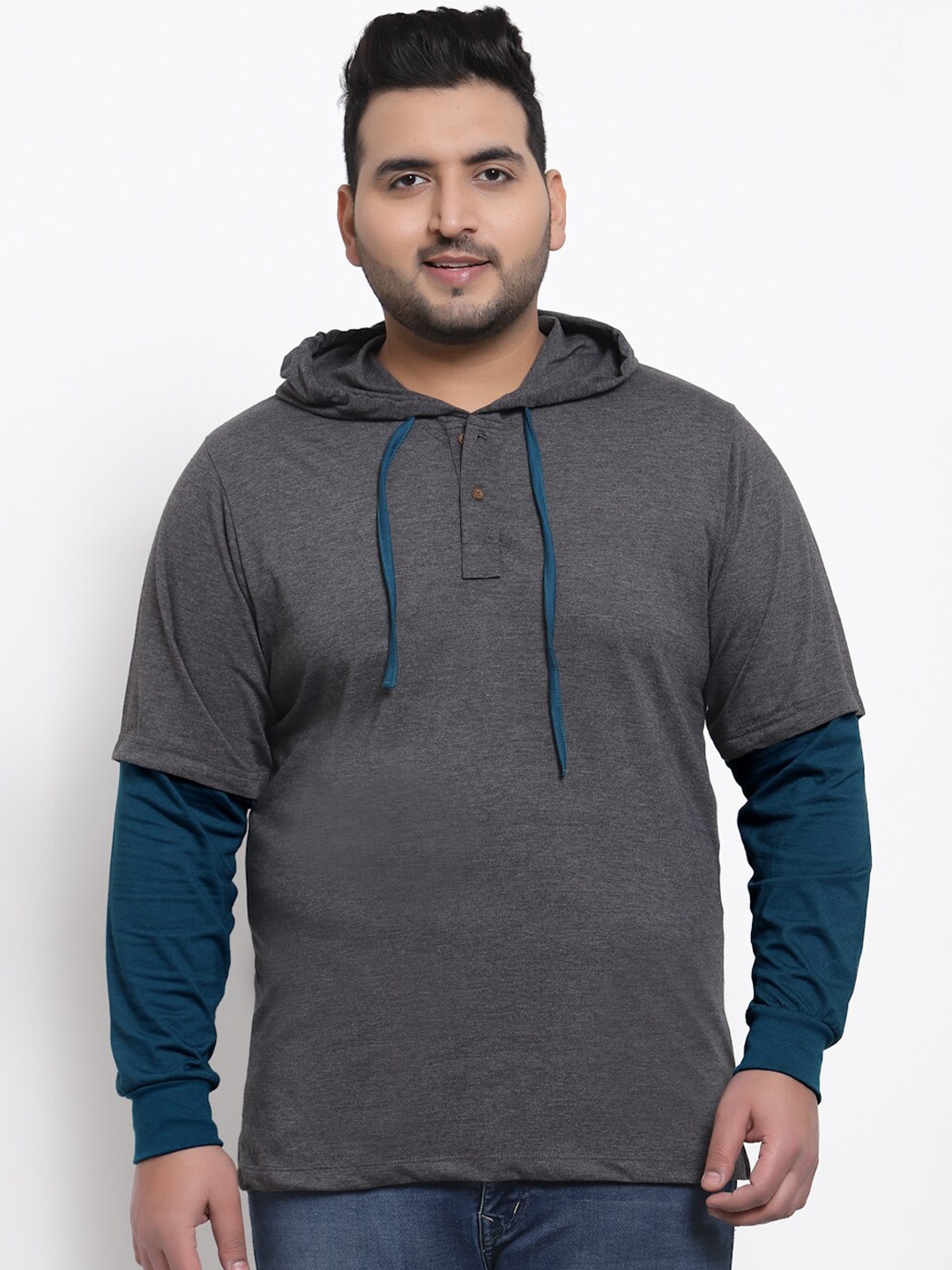 

Kalt Men Grey T-shirt