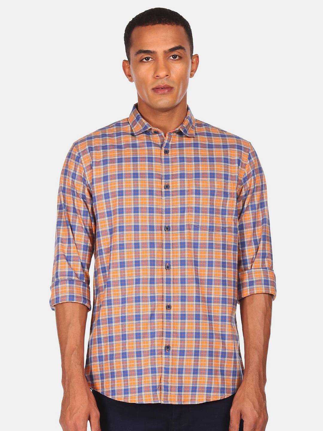 

Ruggers Men Orange Checked Casual Shirt