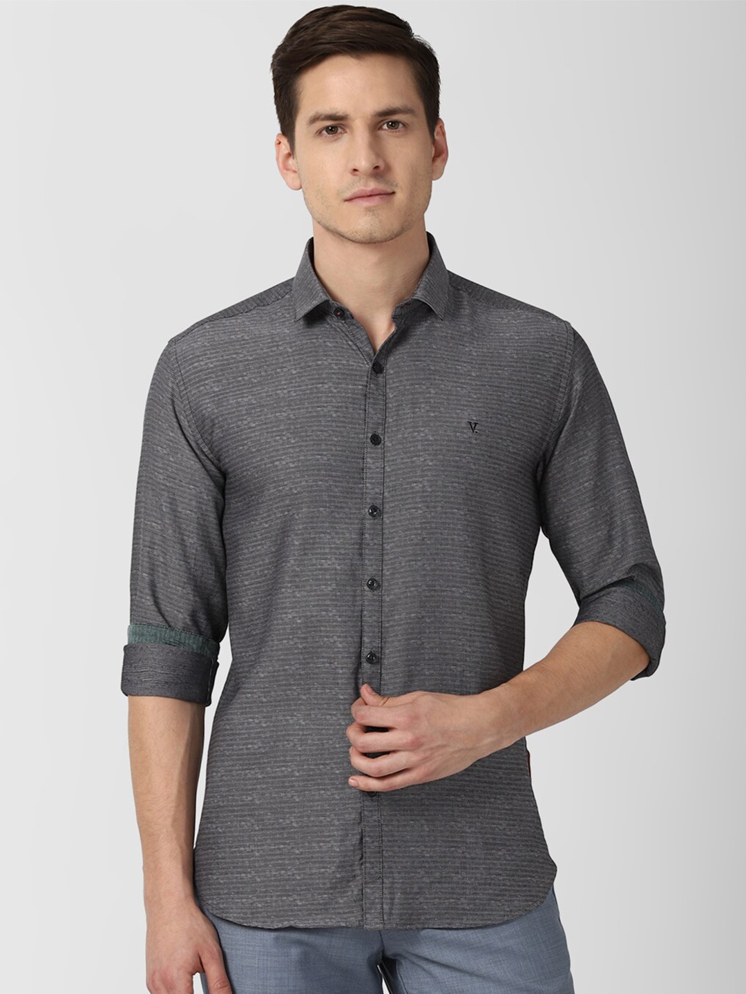 

V Dot Men Grey Slim Fit Casual Shirt