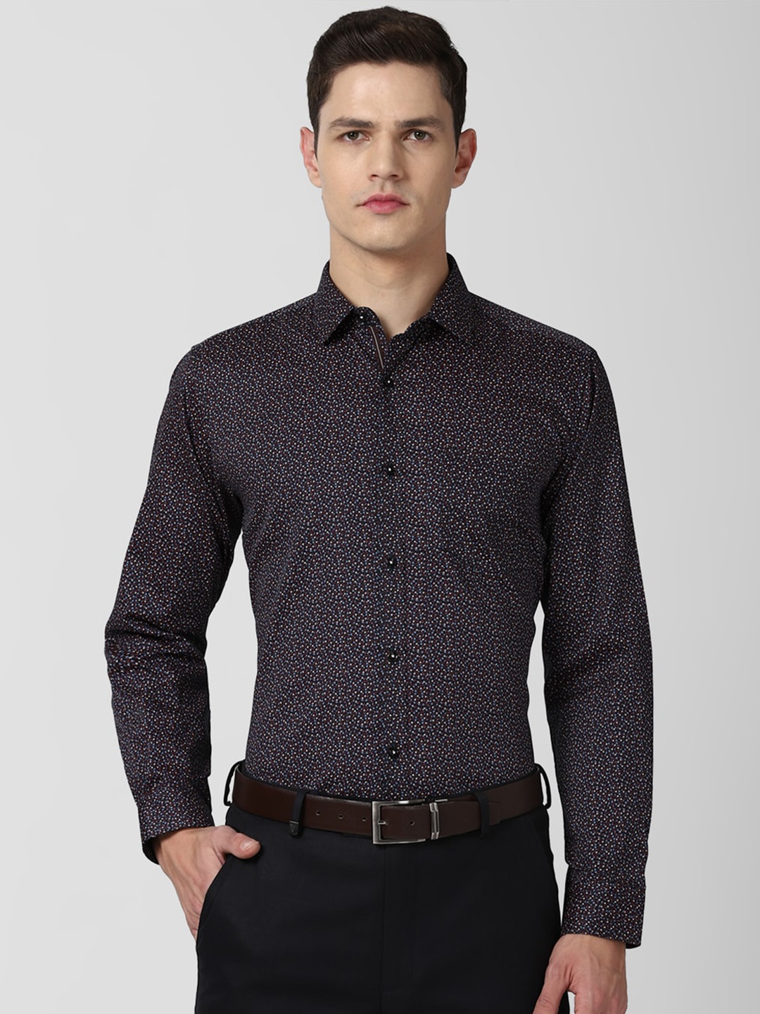 

Van Heusen Men Black Printed Regular Fit Pure Cotton Formal Shirt