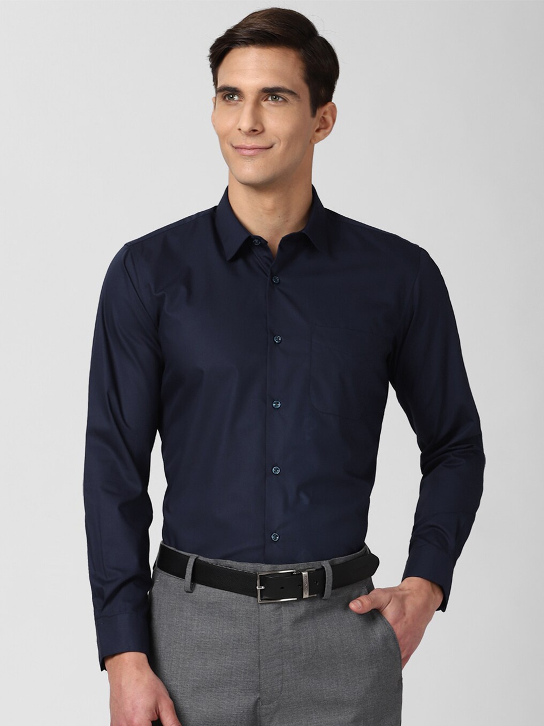 

Peter England Men Navy Blue Regular Fit Formal Shirt