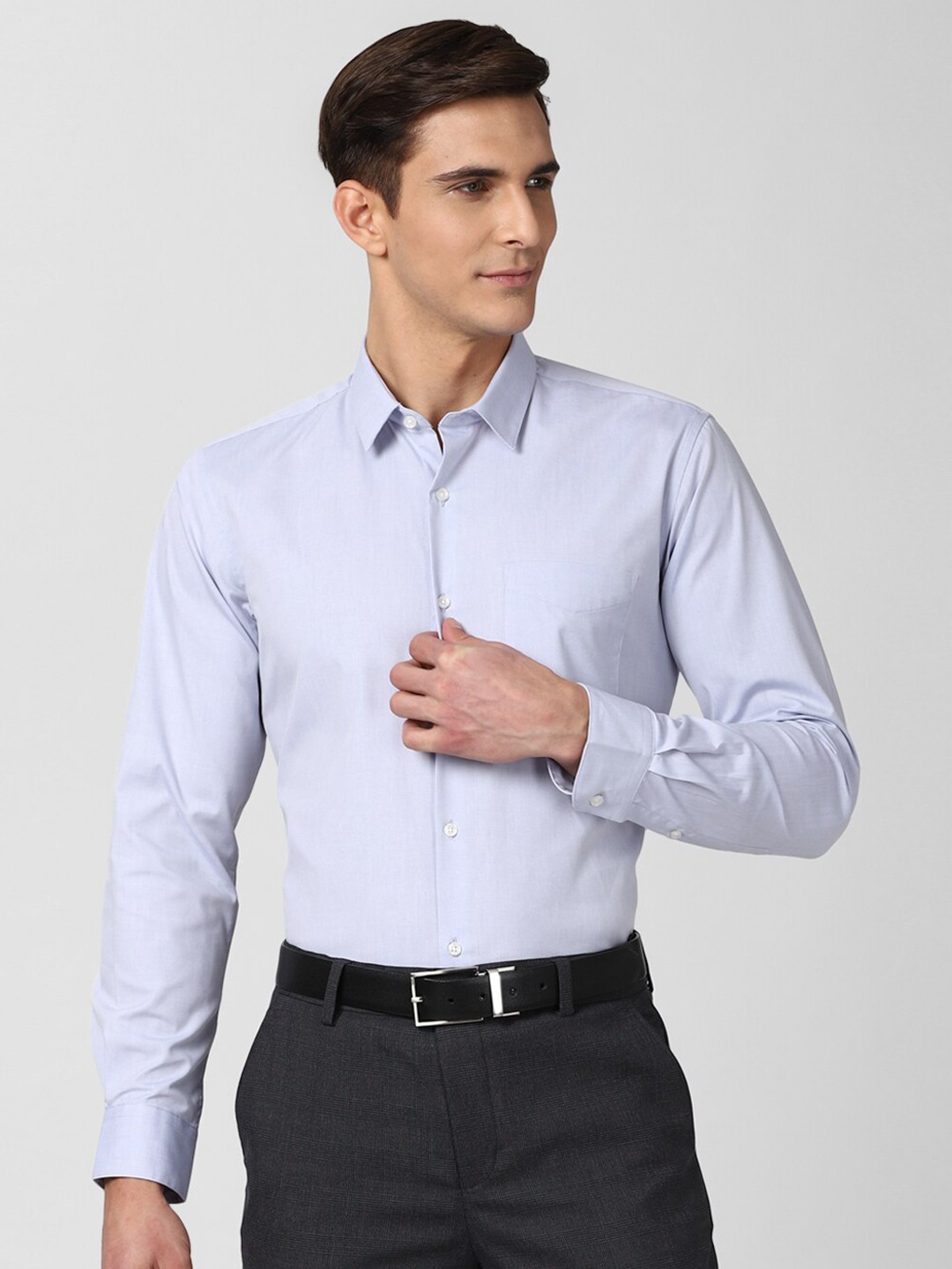 

Peter England Men Blue Formal Shirt
