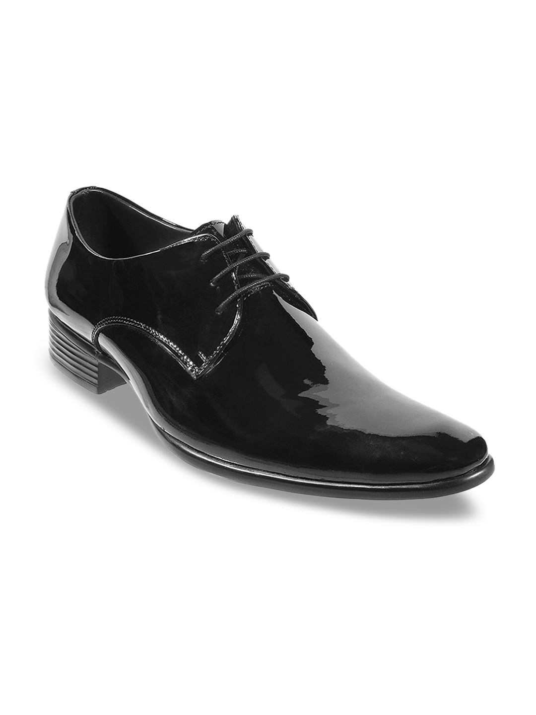 

Metro Men Black Solid Leather Derby Shoes