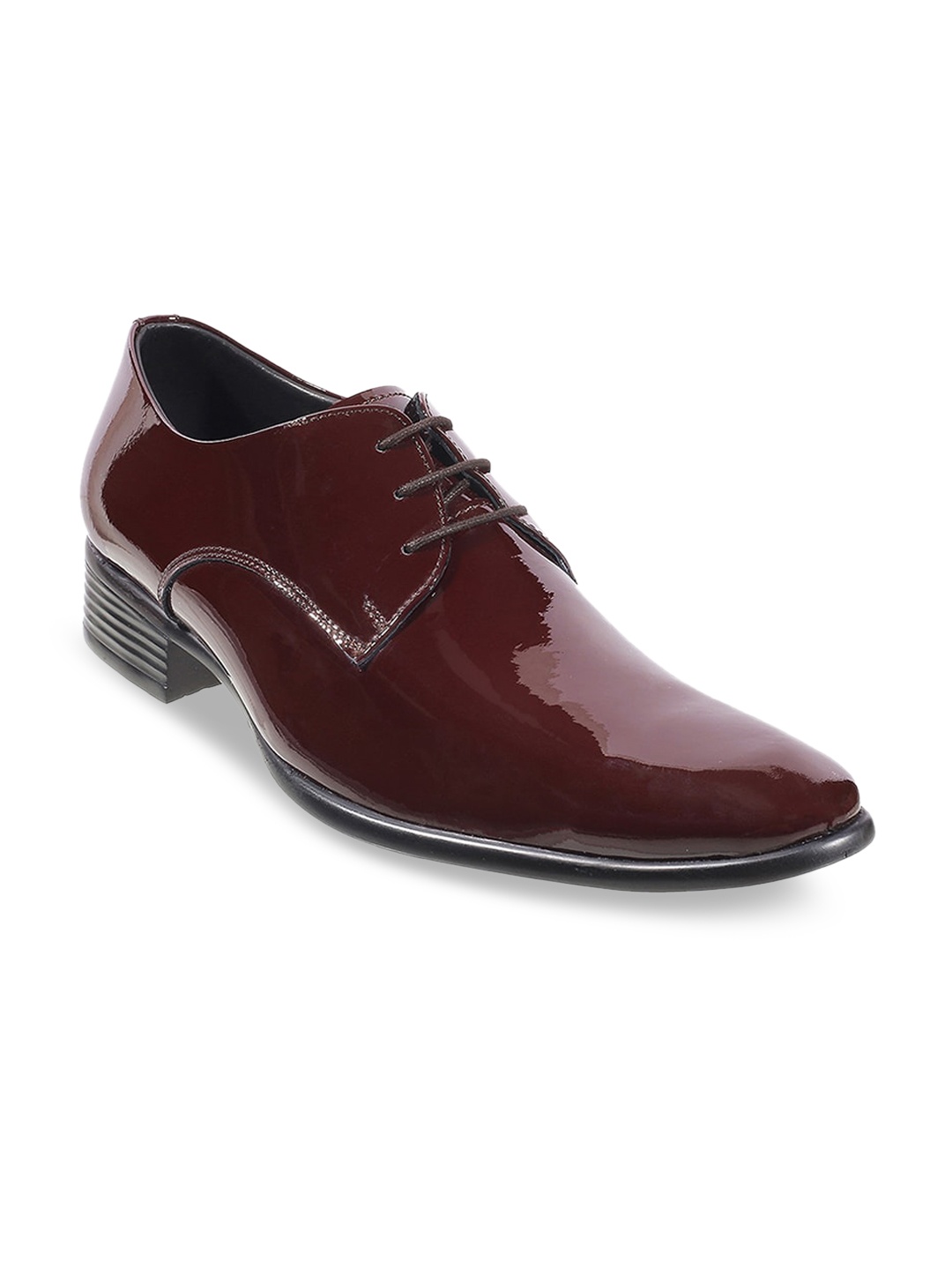 

Metro Men Maroon Solid Leather Formal Derbys