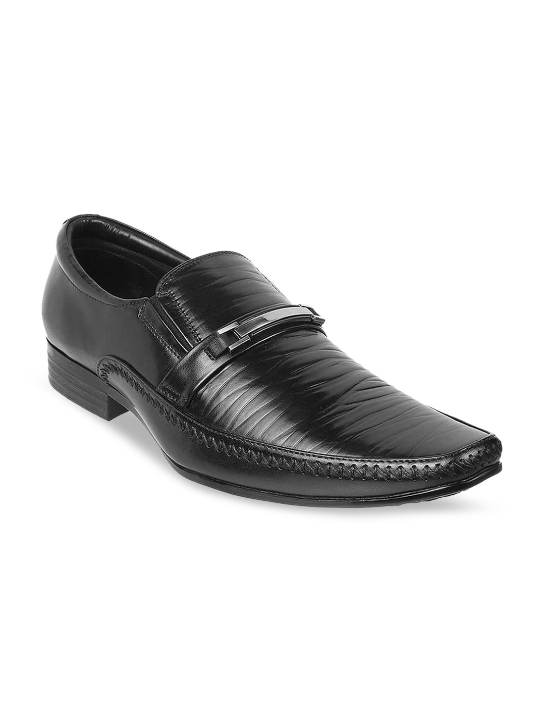 

Metro Men Black Textured Leather Formal Loafers