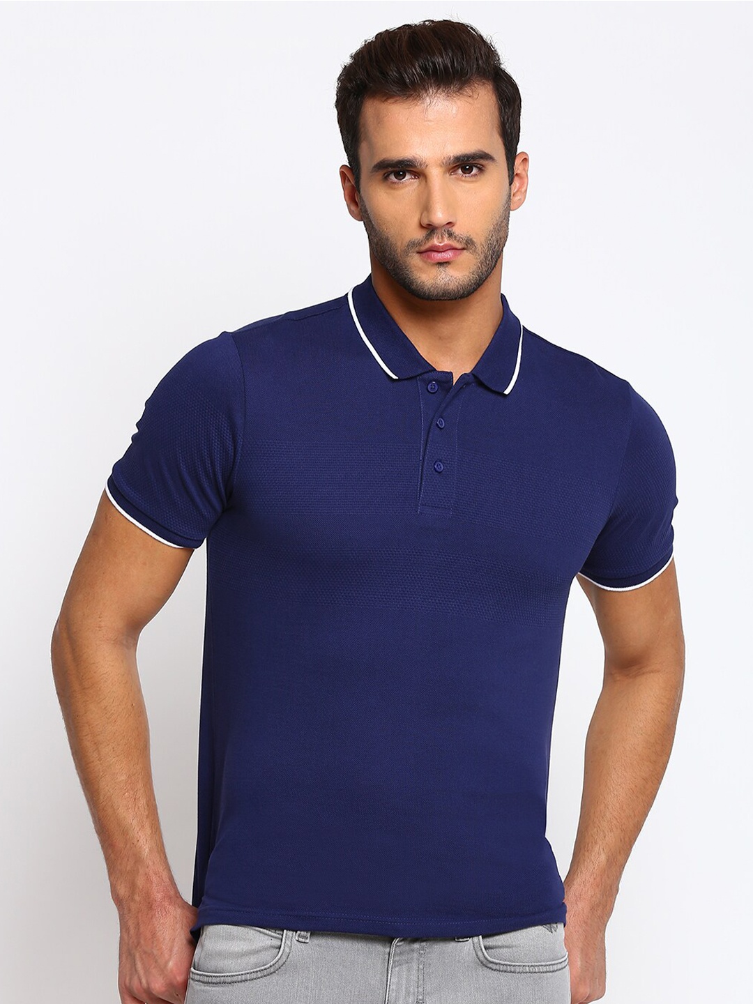 

Wrangler Men Navy Blue Polo Collar T-shirt