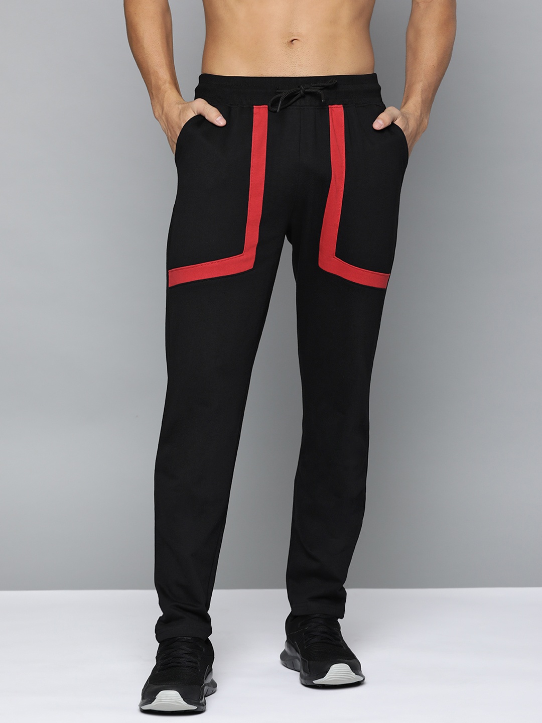 

HERE&NOW Men Black Solid Track Pants