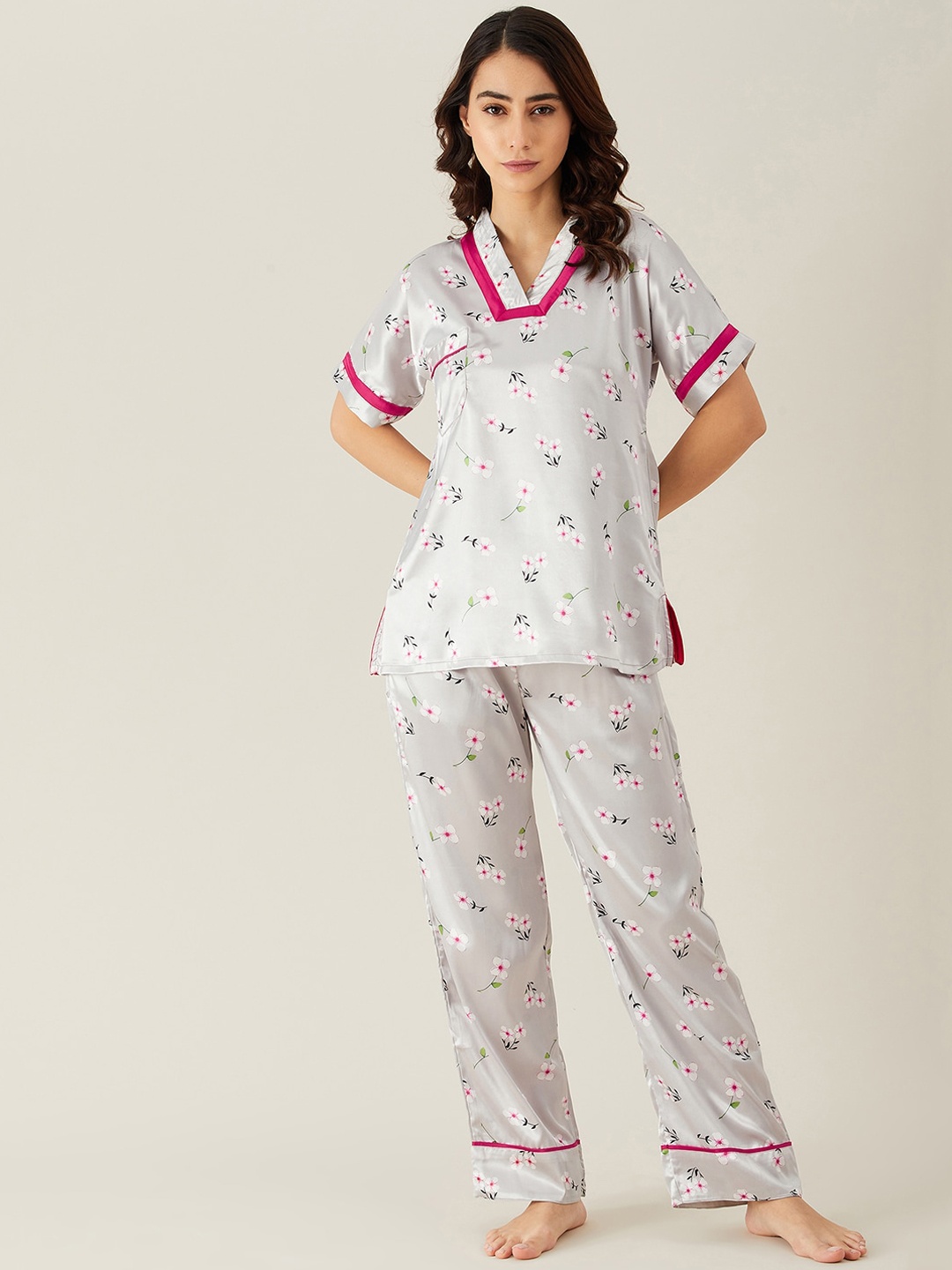 

The Kaftan Company Women Silver-Toned & Pink Floral Printed Satin Night Suit