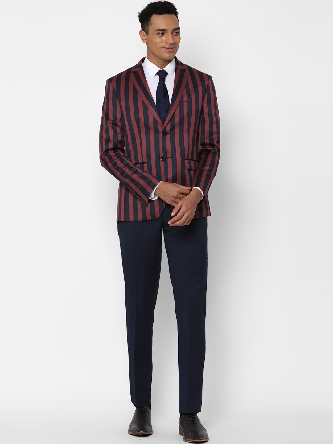 

Allen Solly Men Navy Blue & Maroon Tailored-Fit 2-Piece Formal Suit