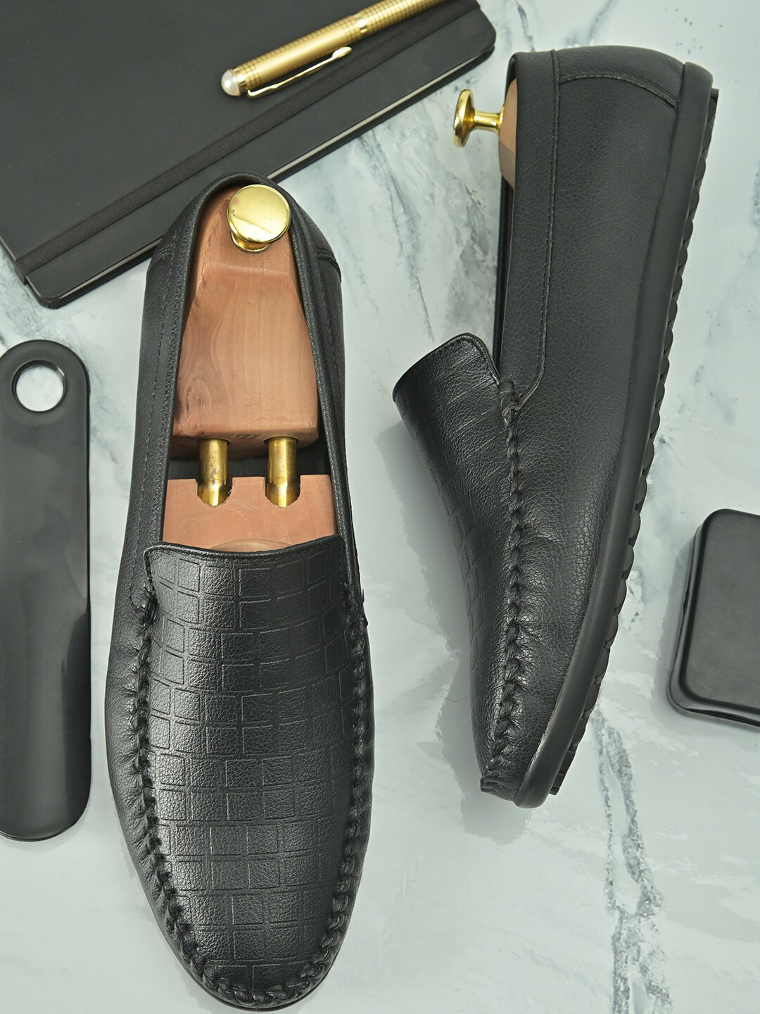 

Mast & Harbour Men Black Textured Loafers
