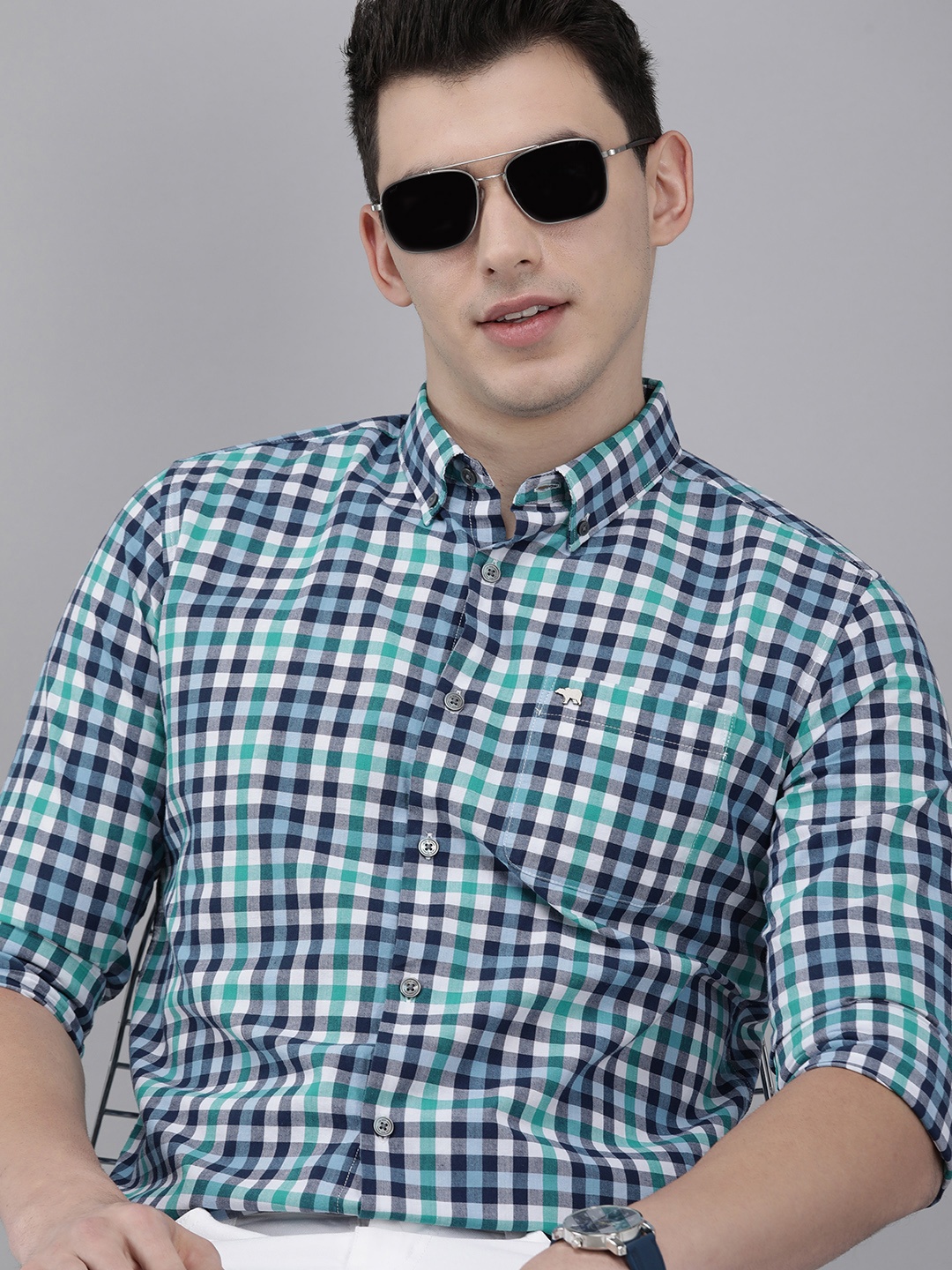 

THE BEAR HOUSE Men Blue & White Slim Fit Gingham Checked Cotton Shirt