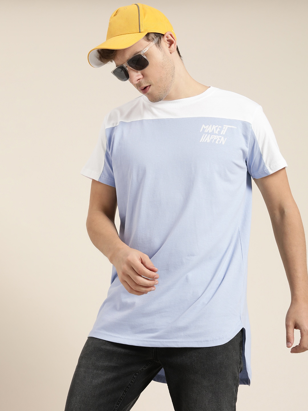 

Moda Rapido Men Longline Blue & White Colourblocked T-shirt