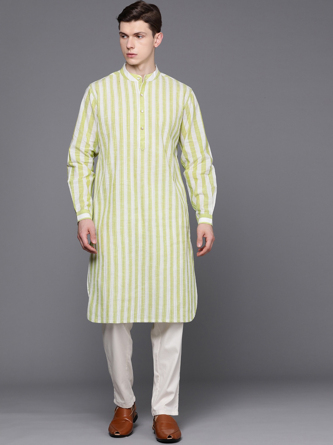 

Fabindia Men White & Green Striped Woven Design Slim Fit Pure Cotton Kurta