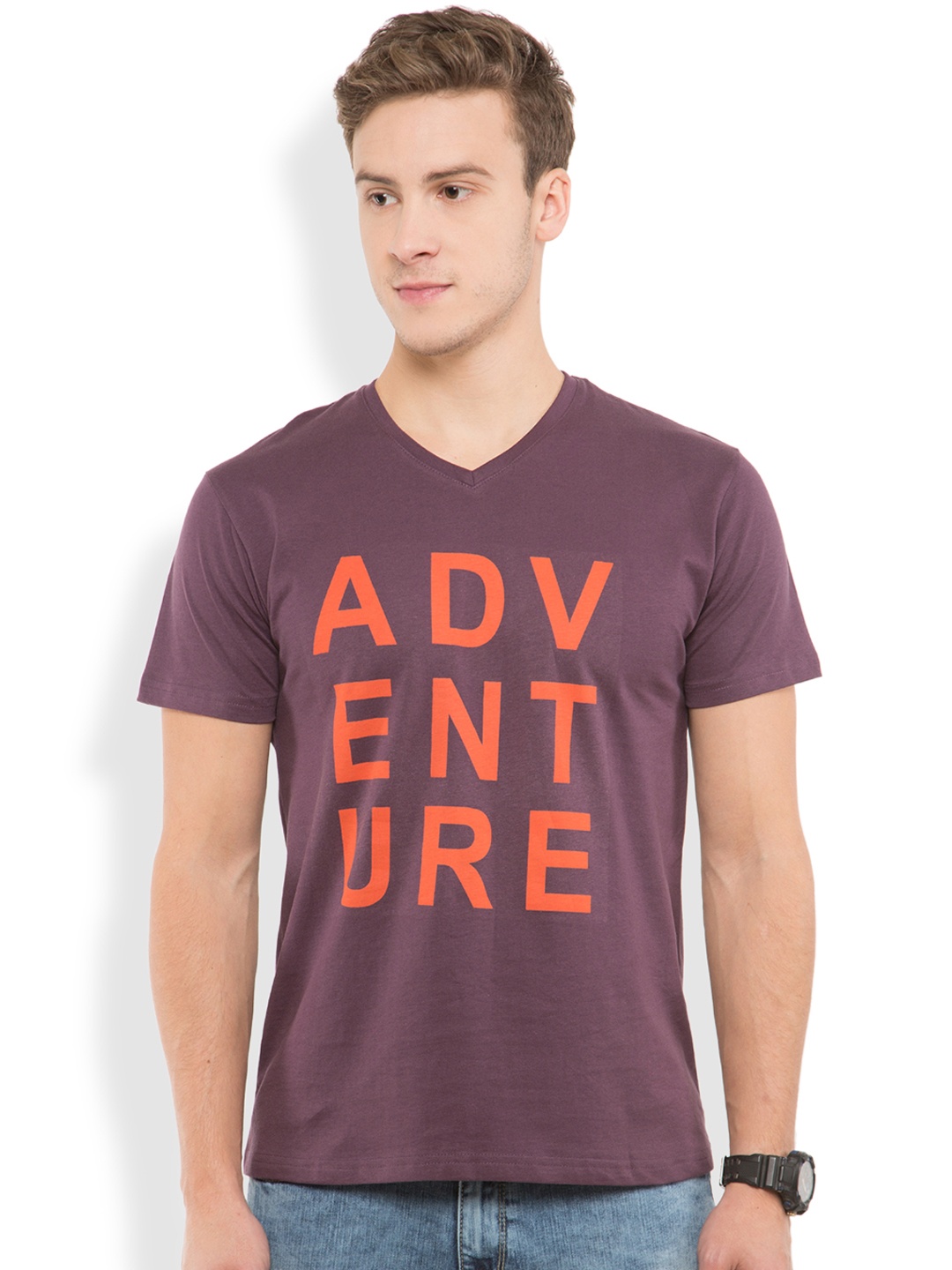 

LOCOMOTIVE Men Purple Printed V-Neck Slim Fit Pure Cotton T-shirt