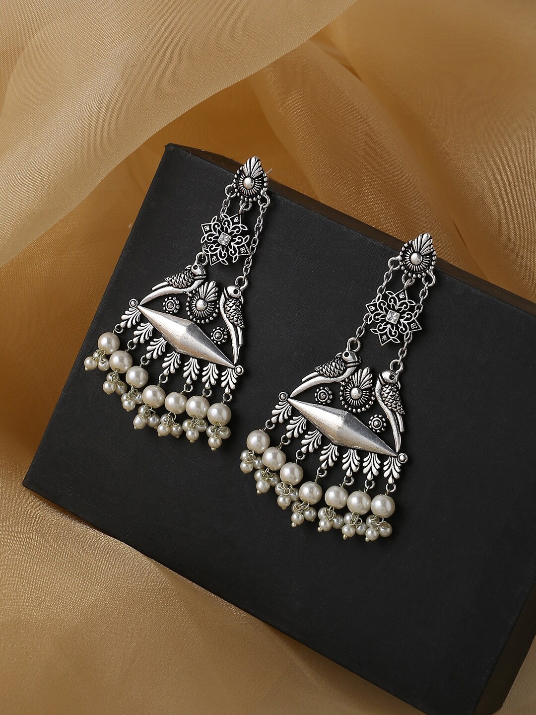 

kashwini Silver-Plated Contemporary Drop Earrings
