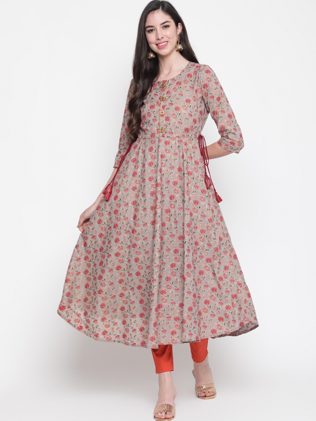 

GLAM ROOTS Women Grey & Red Floral Printed Cotton Anarkali Kurta