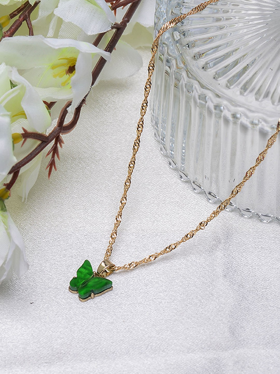 

POPLINS Green & Gold-Toned Butterfly Chain