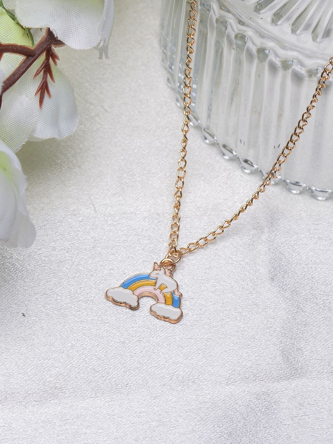 

POPLINS Women Yellow Unicorn Pendant Chain