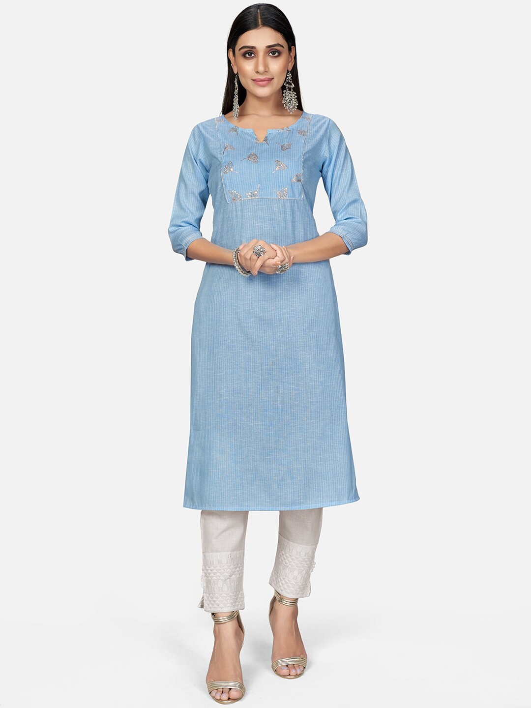 

Vbuyz Women Blue Ethnic Motifs Embroidered Cotton Kurta