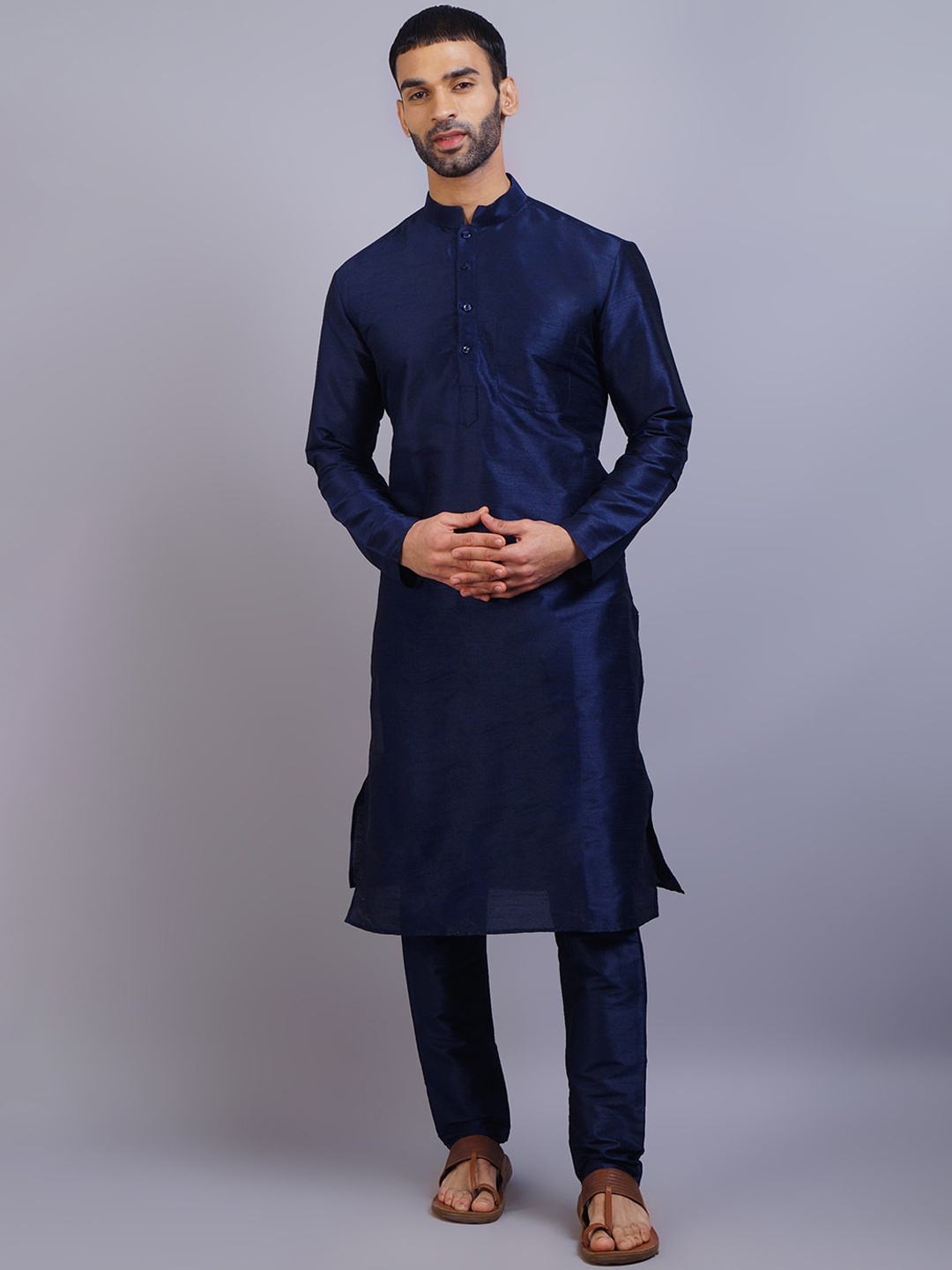 

GRACIT Men Navy Blue Dupion Silk Kurta with Churidar