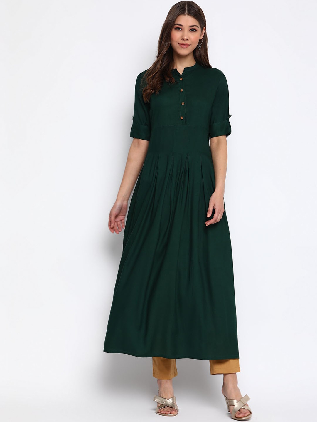 

Wodreams Women Green Solid Flared Kurta