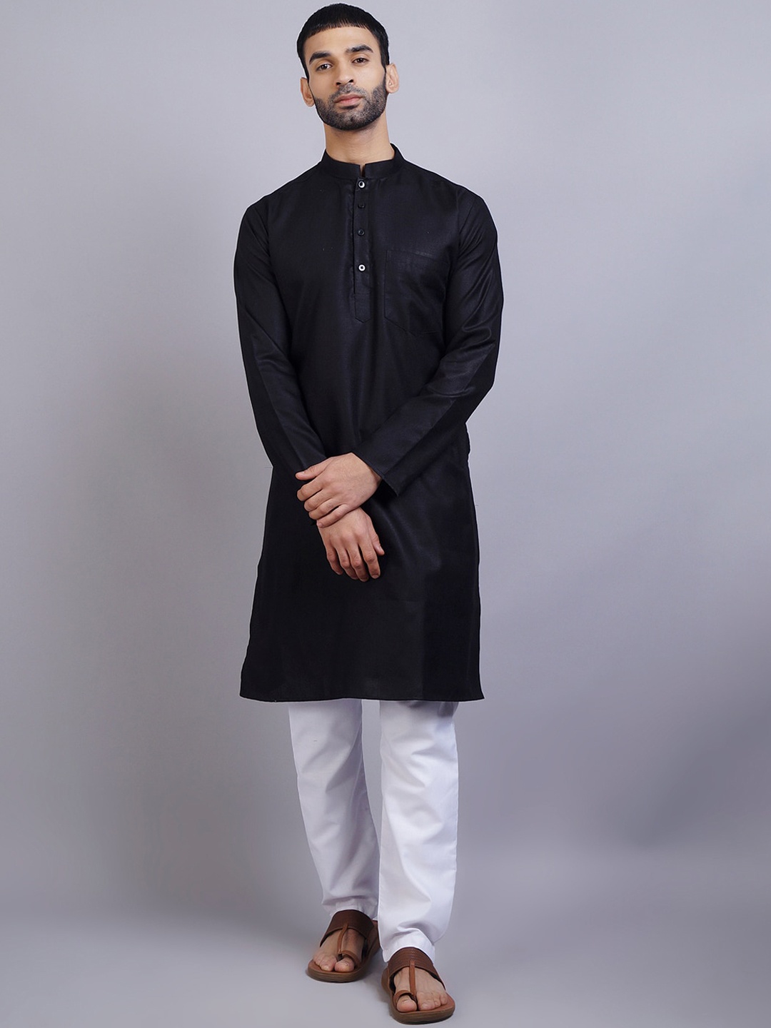 

GRACIT Men Black Mandarin Collar Cotton Silk Kurta