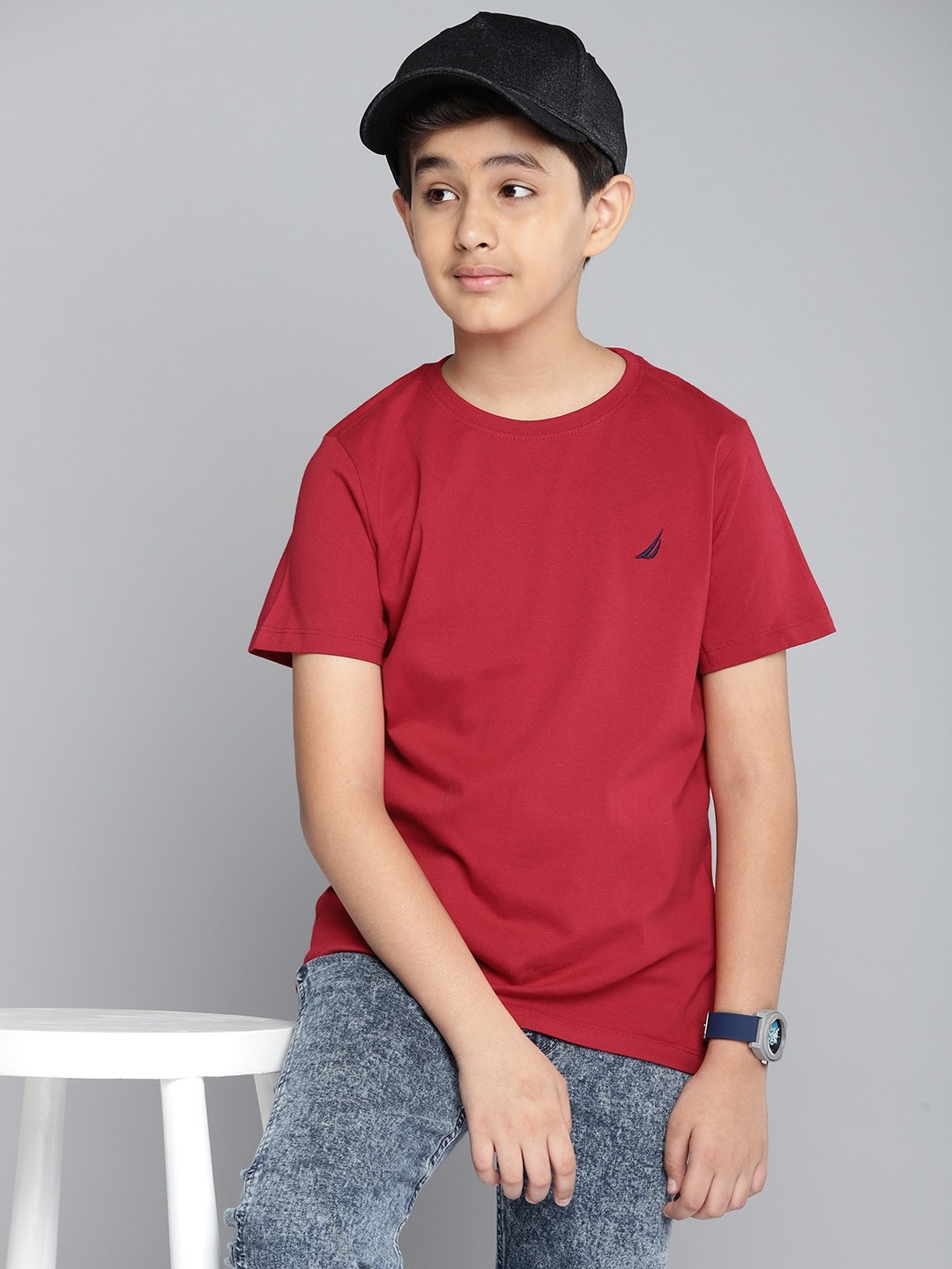 

Nautica Boys Maroon Solid Round Neck Pure Cotton T-shirt