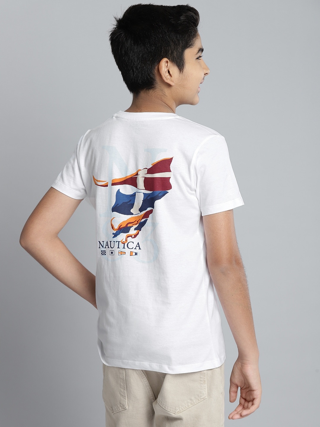 

Nautica Boys White & Blue Brand Logo Print Round Neck Pockets Pure Cotton T-shirt