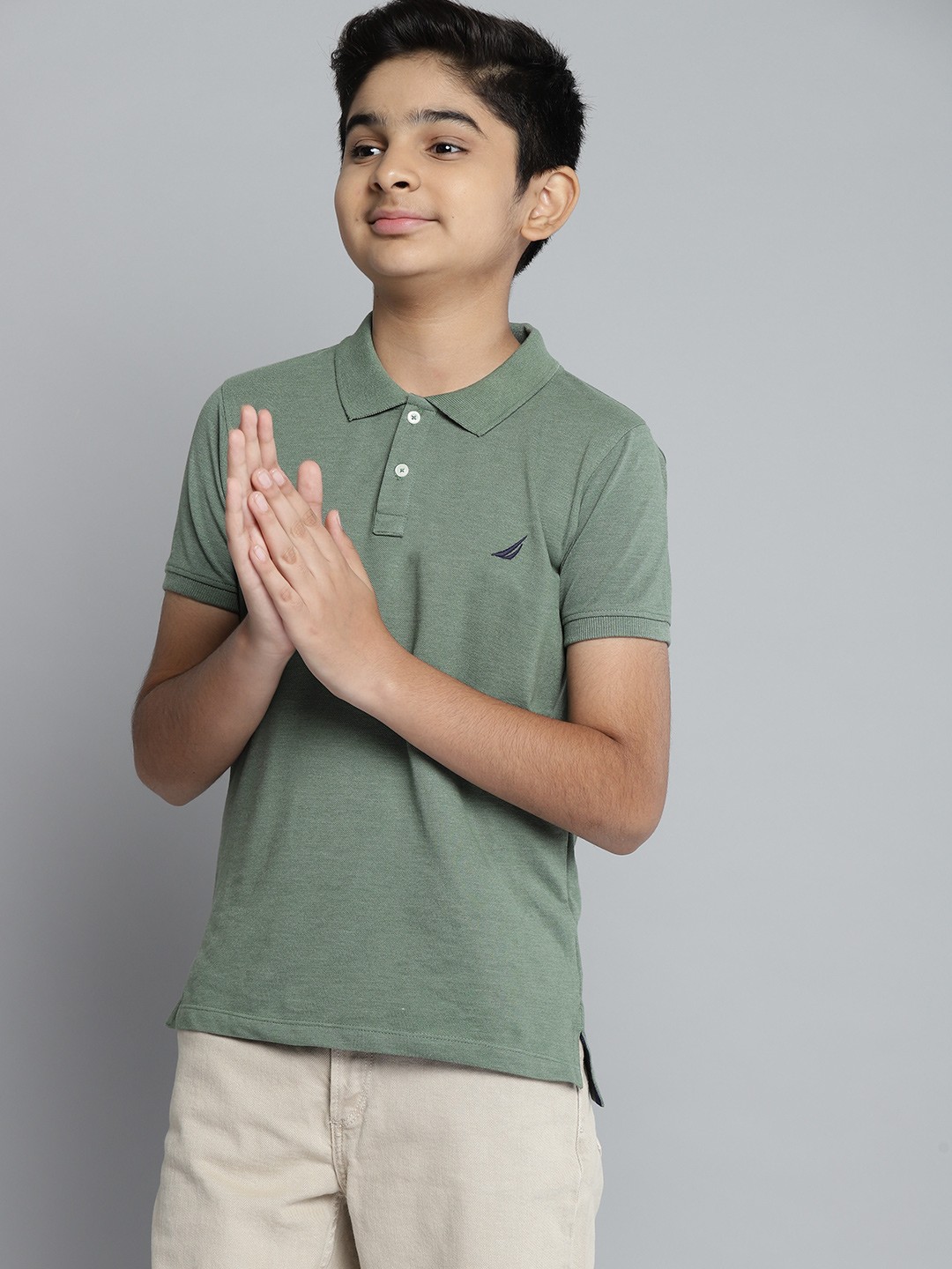 

Nautica Boys Olive Green Polo Collar T-shirt