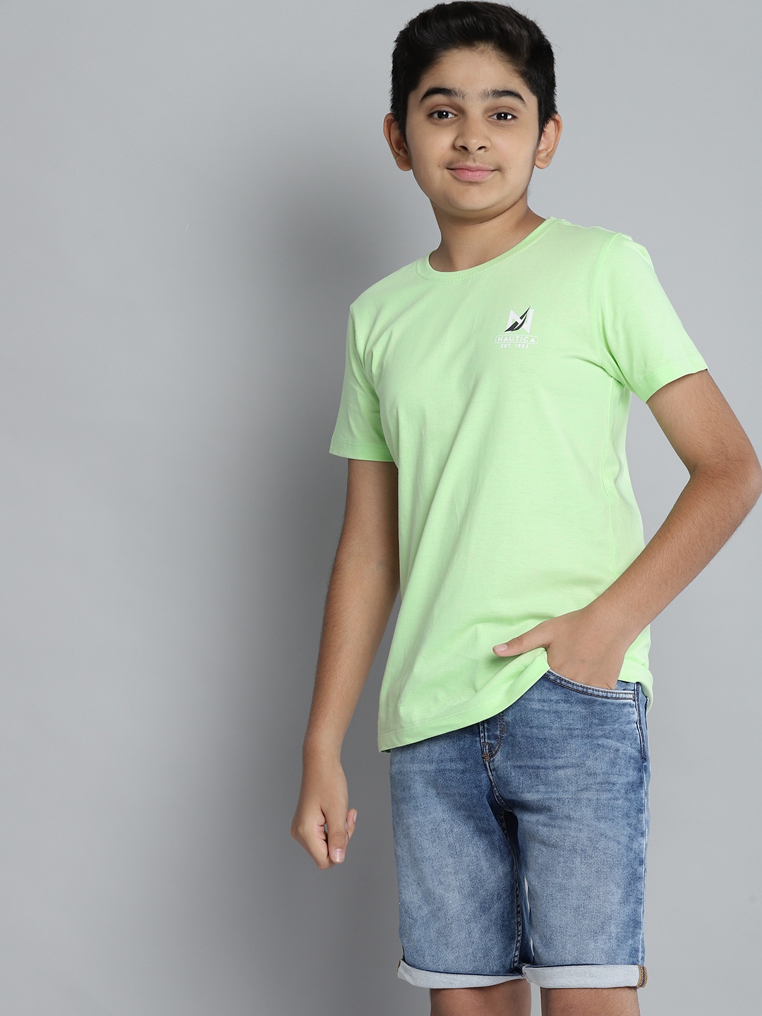 

Nautica Boys Lime Green Solid Pure Cotton T-shirt