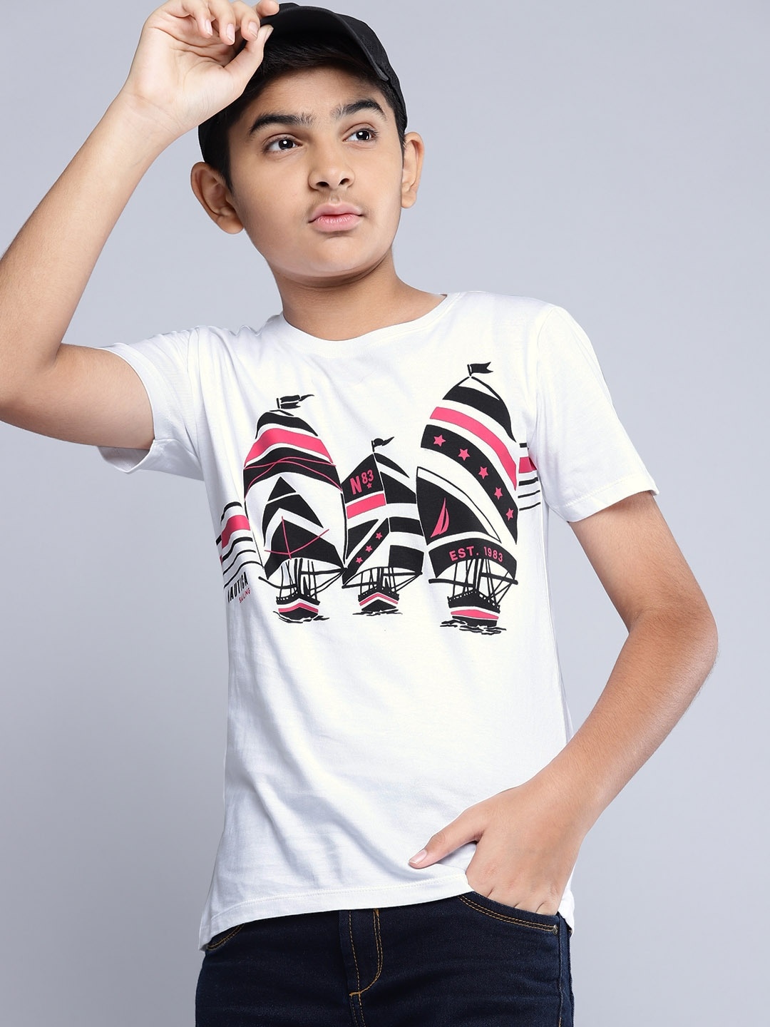 

Nautica Boys White & Black Pure Cotton Brand Logo Printed T-shirt