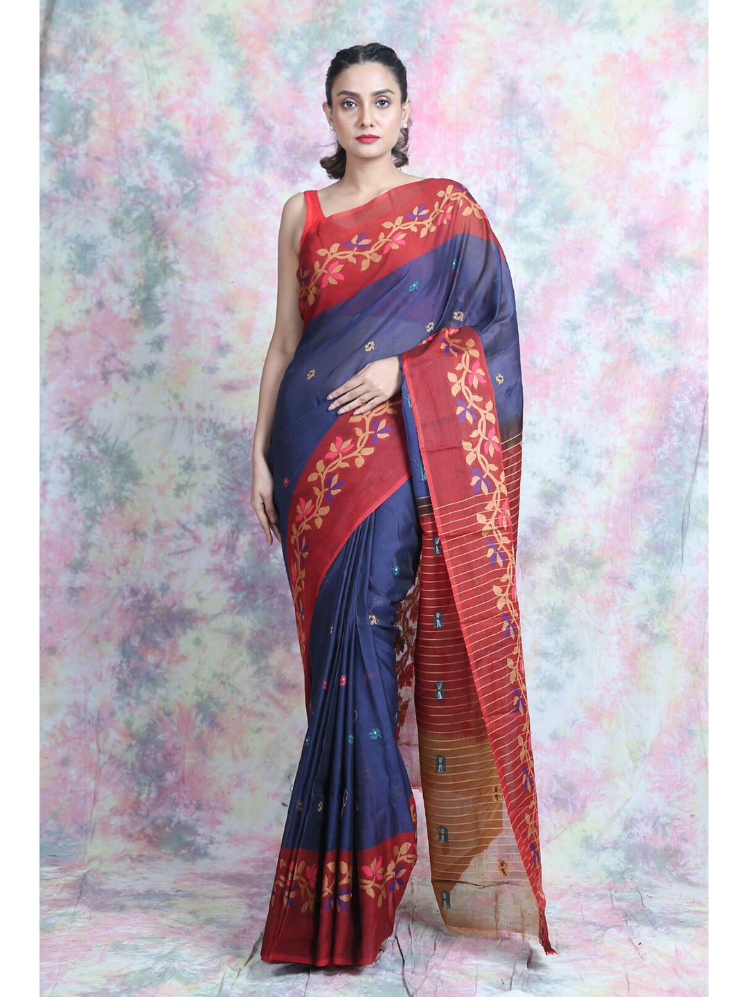 

Charukriti Blue & Maroon Floral Printed Pure Cotton Handloom Saree