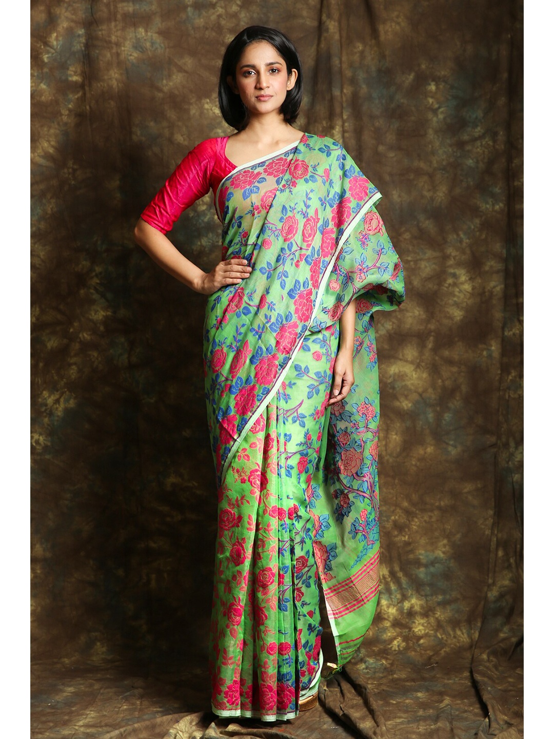 

Charukriti Green & Pink Woven Design Silk Cotton Jamdani Saree