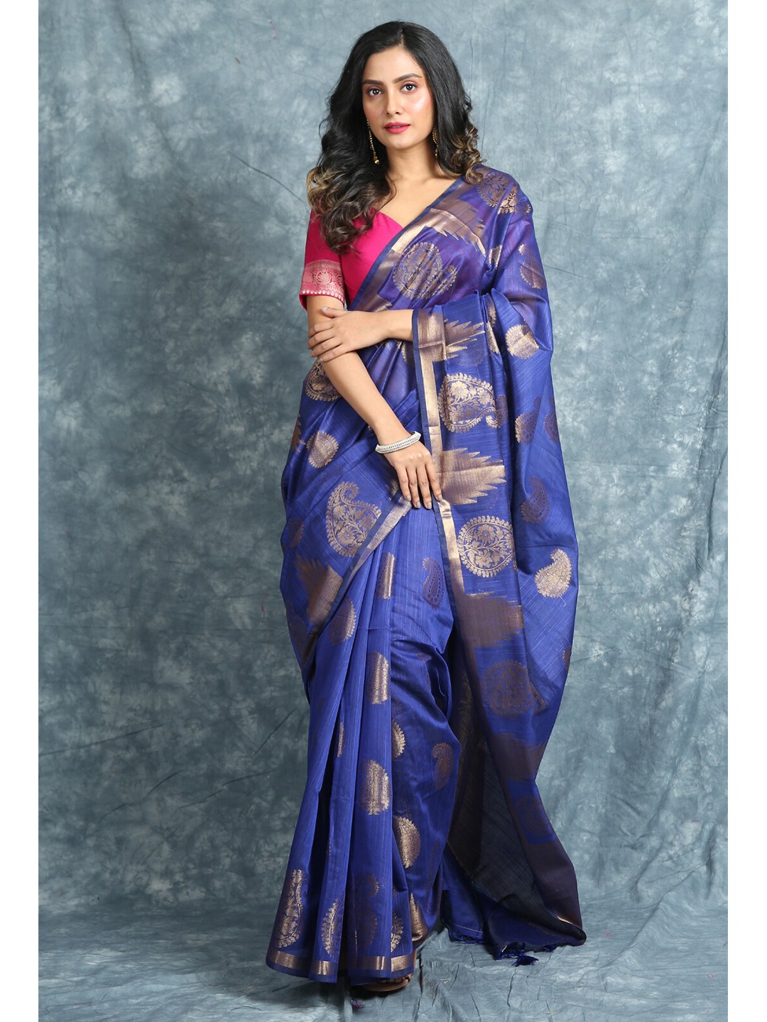 

Charukriti Blue & Gold-Toned Woven Design Silk Blend Handloom Saree