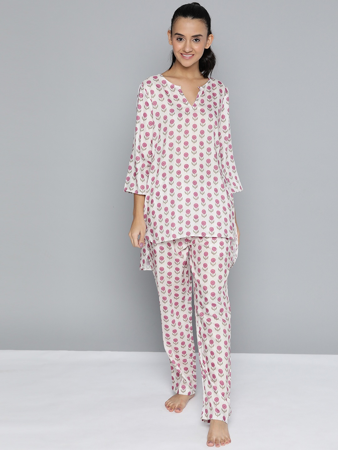 

HERE&NOW Women Ethnic Print Pyjama Set, Pink