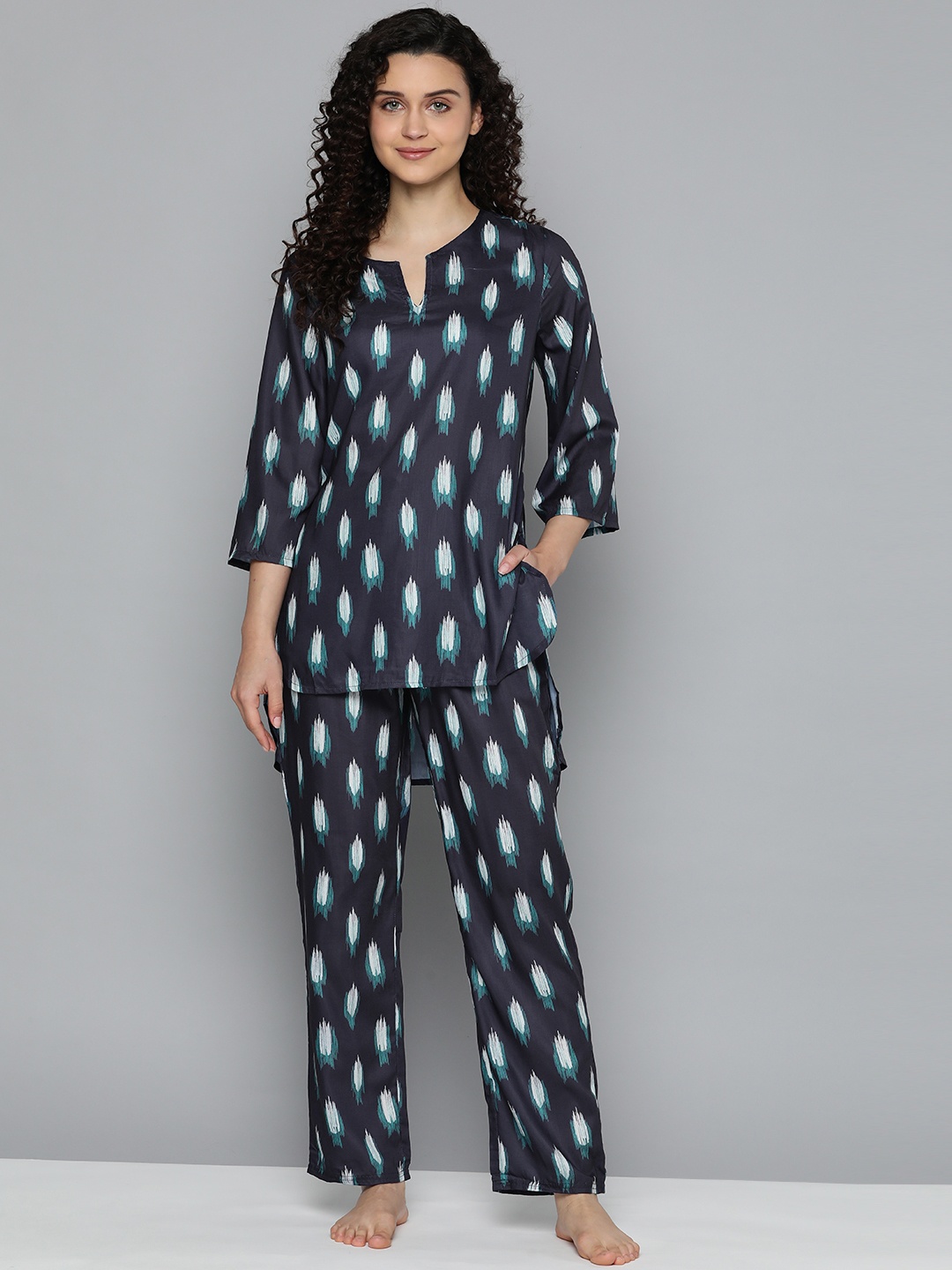 

HERE&NOW Printed Pyjama Set, Navy blue