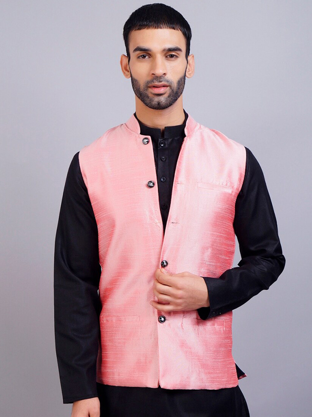 

GRACIT Men Pink Solid Satin Nehru Jacket