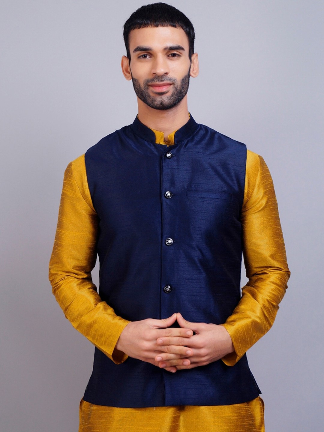 

GRACIT Men Navy Blue Solid Satin Nehru Jacket