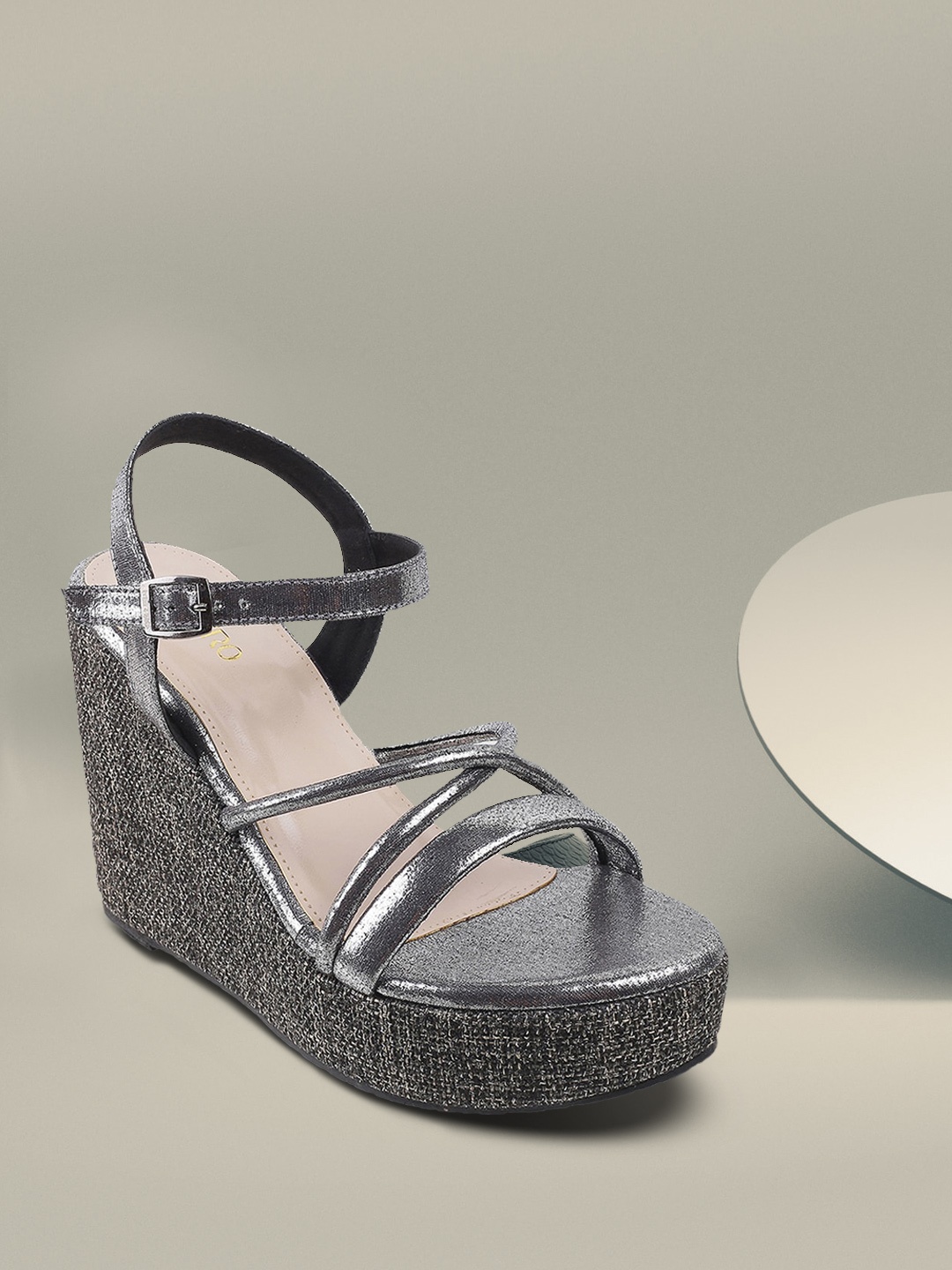 

Metro Grey Wedges