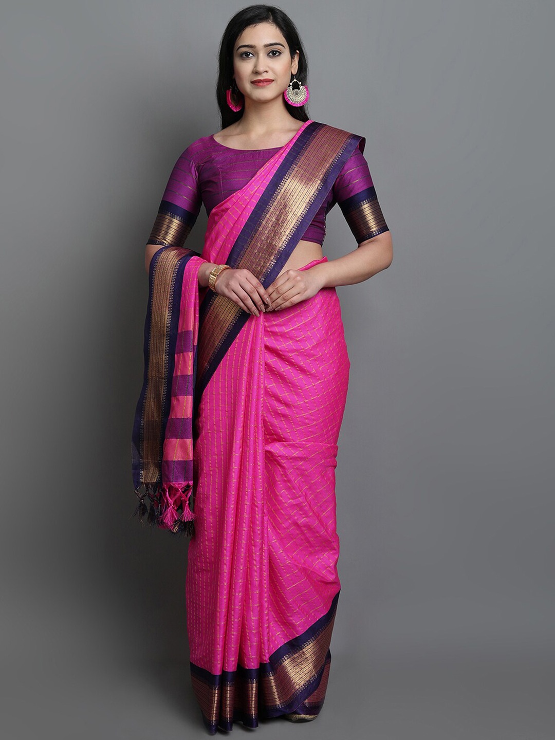 

KALINI Pink & Navy Blue Checked Zari Saree