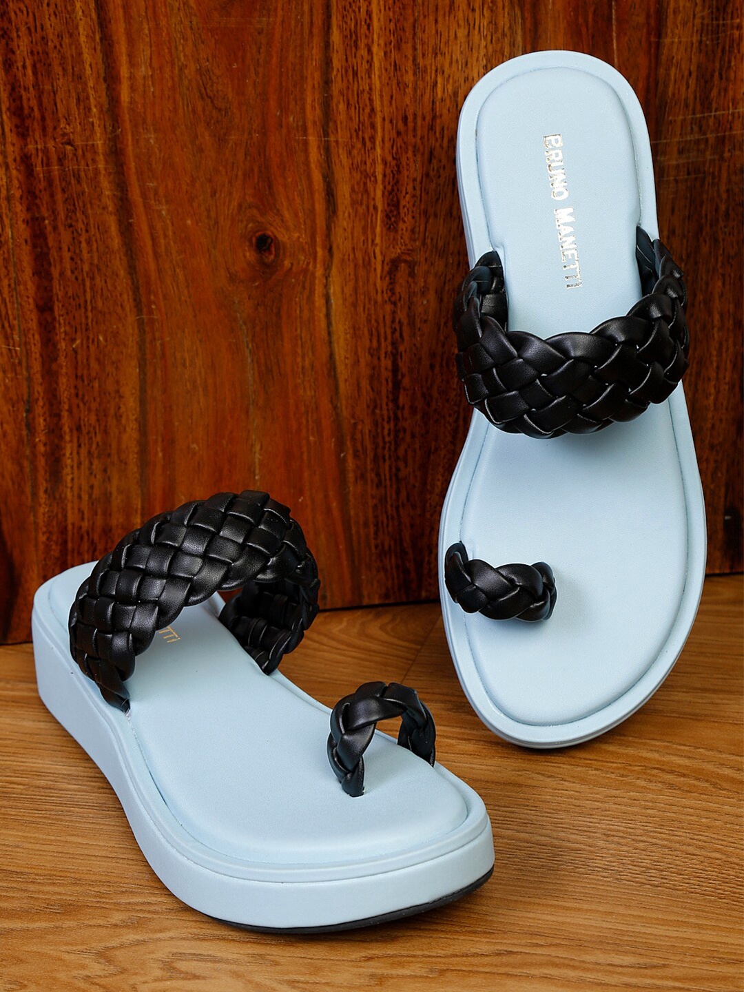 

Bruno Manetti Women Blue & Black One Toe Flats