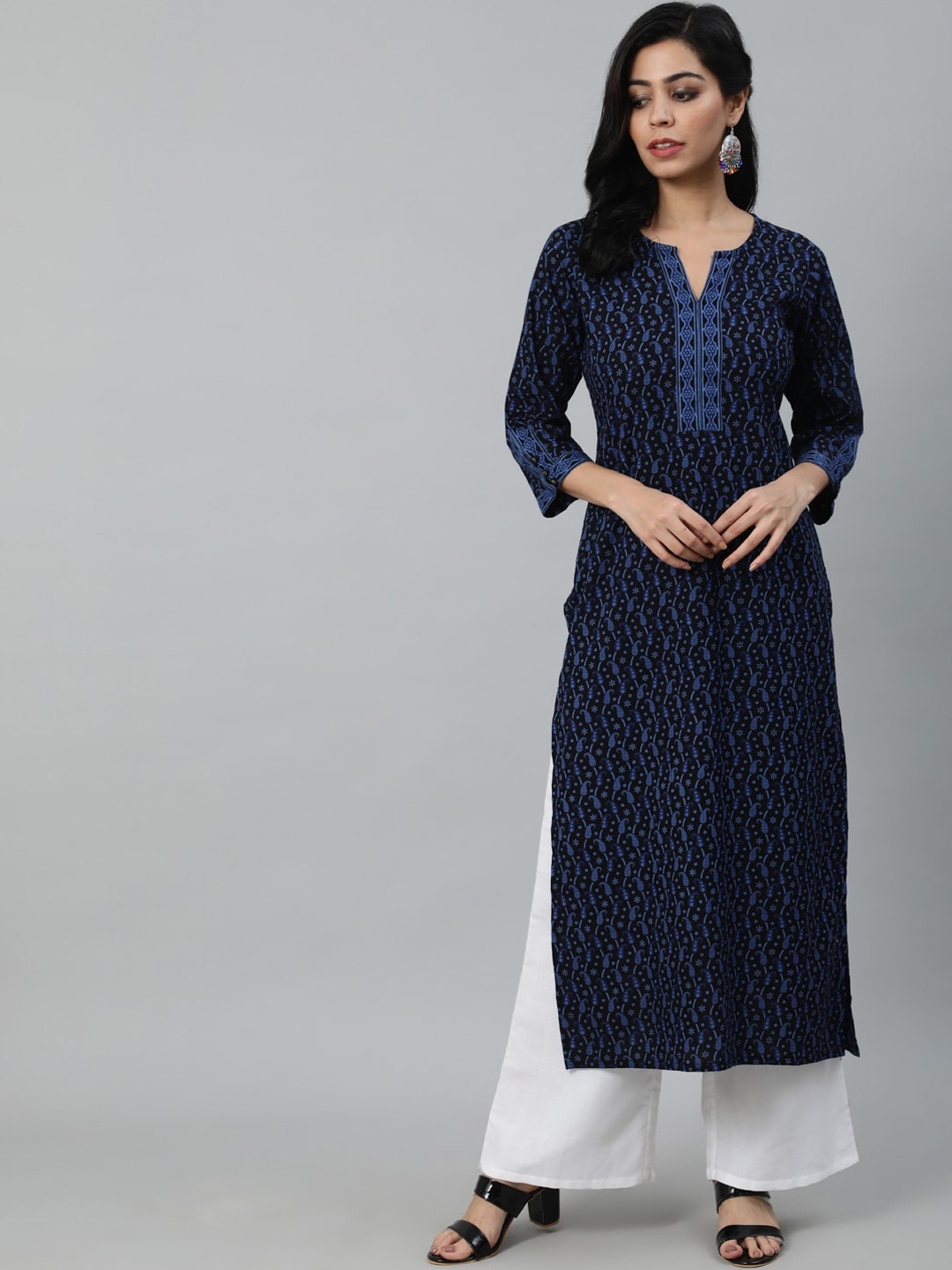 

Nayo Women Black & Blue Ethnic Motifs Printed Kurta