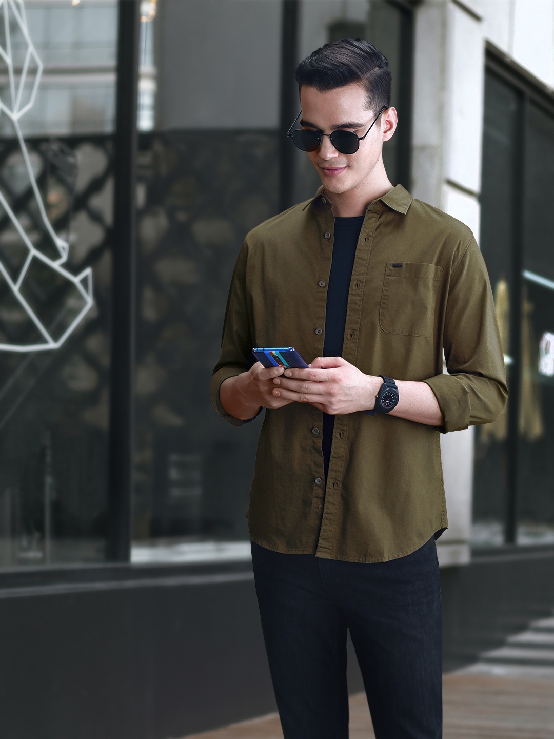 

Lee Men Olive Green Classic Slim Fit Casual Shirt