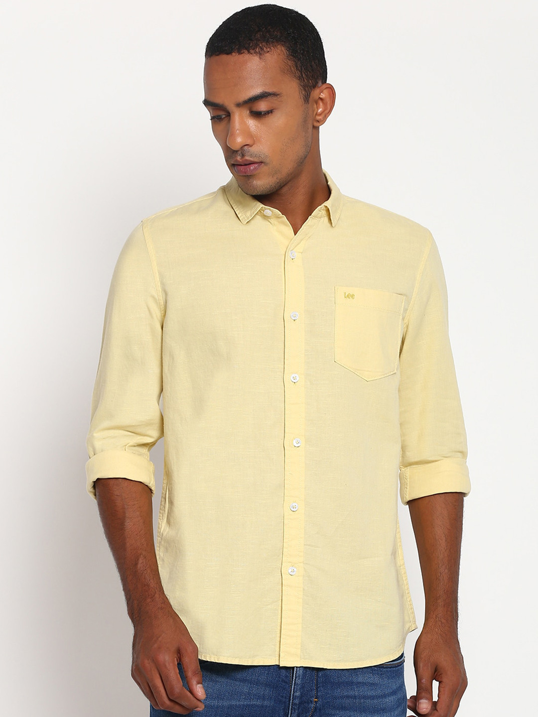 

Lee Men Yellow Classic Slim Fit Cotton Linen Casual Shirt